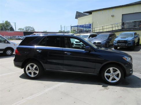 Used 2017 Mercedes-Benz GLE 350 4MATIC w/ Premium 1 Package image 13