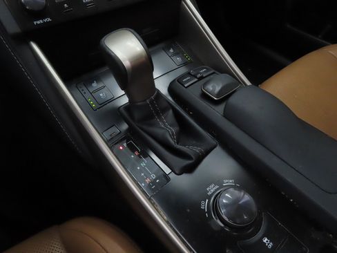 Used 2014 Lexus IS 250 AWD w/ Luxury Package w/Brown Wood image 18