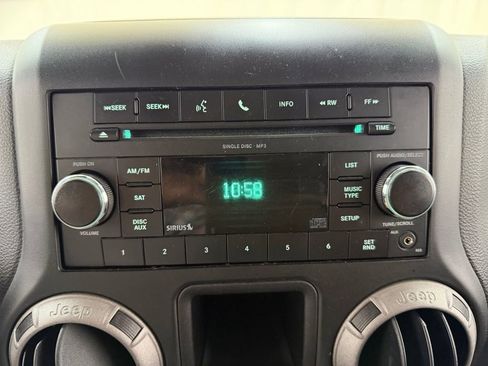 Used 2017 Jeep Wrangler Unlimited Sport w/ Connectivity Group image 24