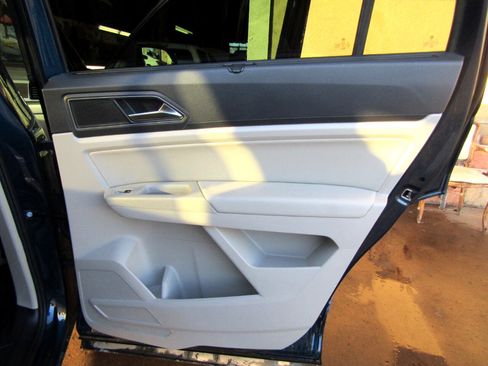 Used 2019 Volkswagen Atlas SEL image 34