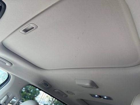 Used 2025 Kia Carnival SX Prestige FWD image 10
