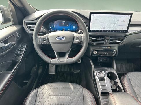 Used 2023 Ford Escape ST-Line Elite w/ Premium Technology Package AWD/4WD image 10