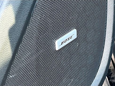 Used 2023 Chevrolet Traverse Premier w/ Redline Edition image 19