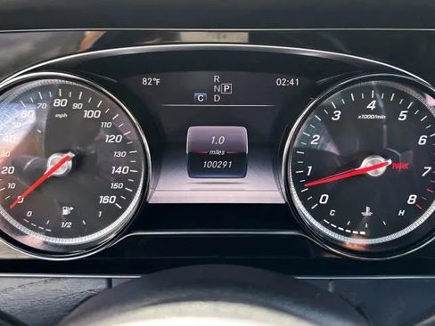 Used 2019 Mercedes-Benz E 300 image 28