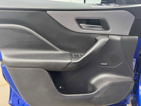 Used 2019 Jaguar F-PACE S image 14