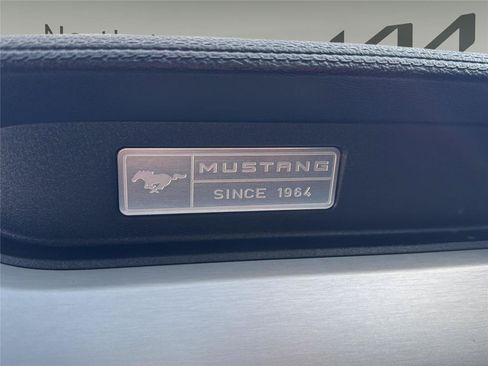 Used 2016 Ford Mustang GT Premium w/ Equipment Group 401A RWD image 17