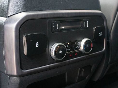 Used 2024 Ford Expedition Platinum RWD image 24