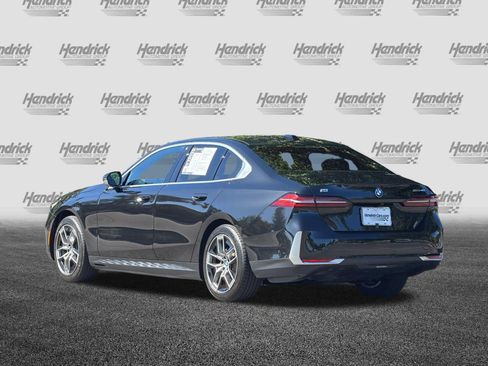 Used 2024 BMW i5 eDrive40i w/ Executive Package RWD image 7