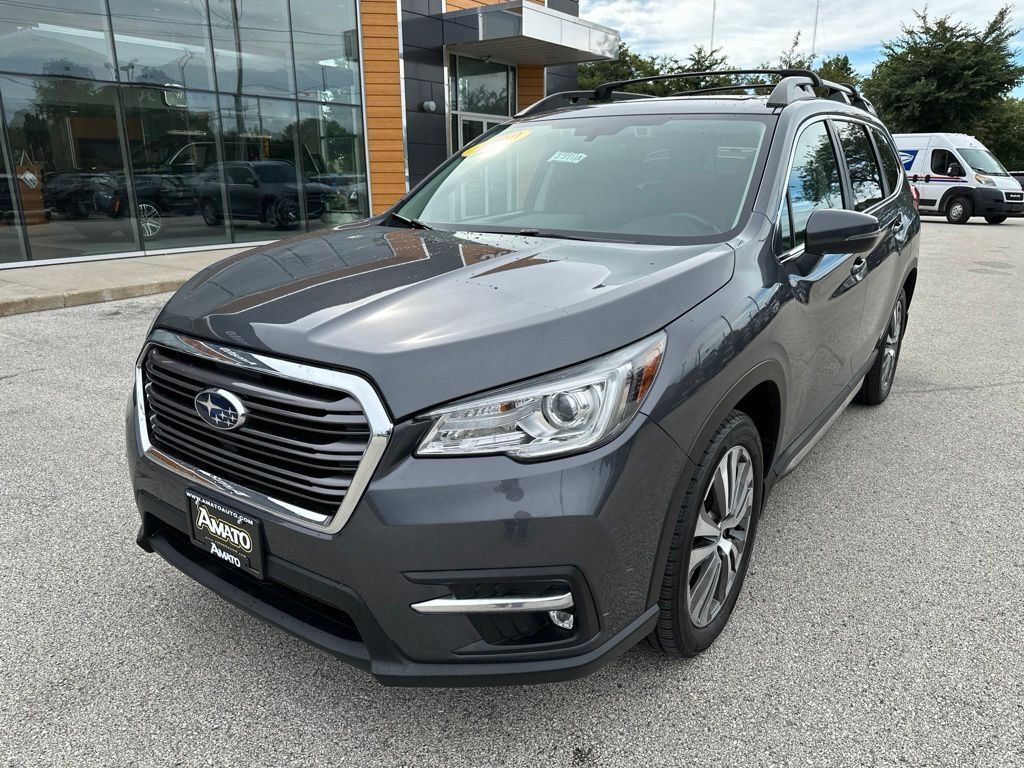 Used 2020 Subaru Ascent Limited w/ Technology Package AWD/4WD image 4