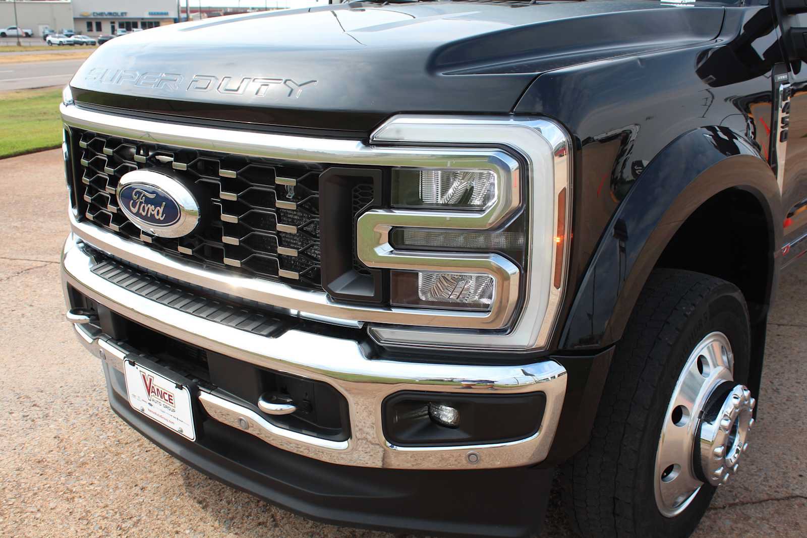 Used 2024 Ford F450 Lariat w/ Lariat Ultimate Package AWD/4WD image 5