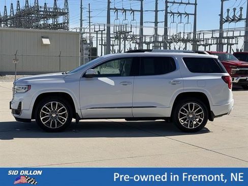 Certified 2021 GMC Acadia Denali w/ Denali Ultimate Package AWD/4WD image 8