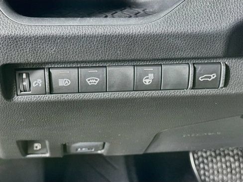 Used 2024 Toyota RAV4 SE w/ Weather & Moonroof Package AWD/4WD image 20