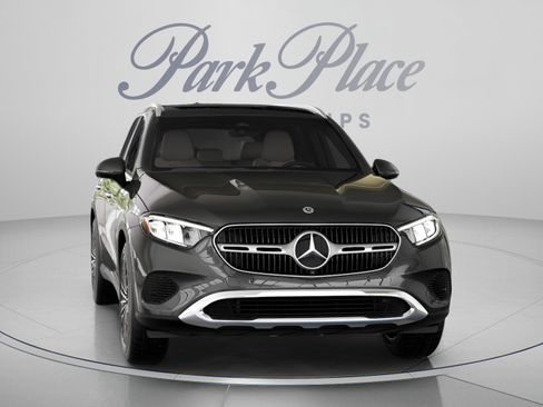 Used 2026 Mercedes-Benz GLC 300 4MATIC image 46