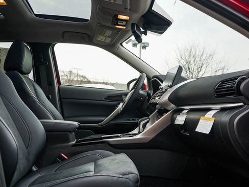 New 2025 Mitsubishi Eclipse Cross SE image 11