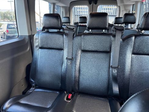 Used 2023 Ford Transit 350 XL image 34