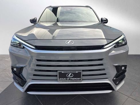New 2026 Lexus TX 500h AWD image 8