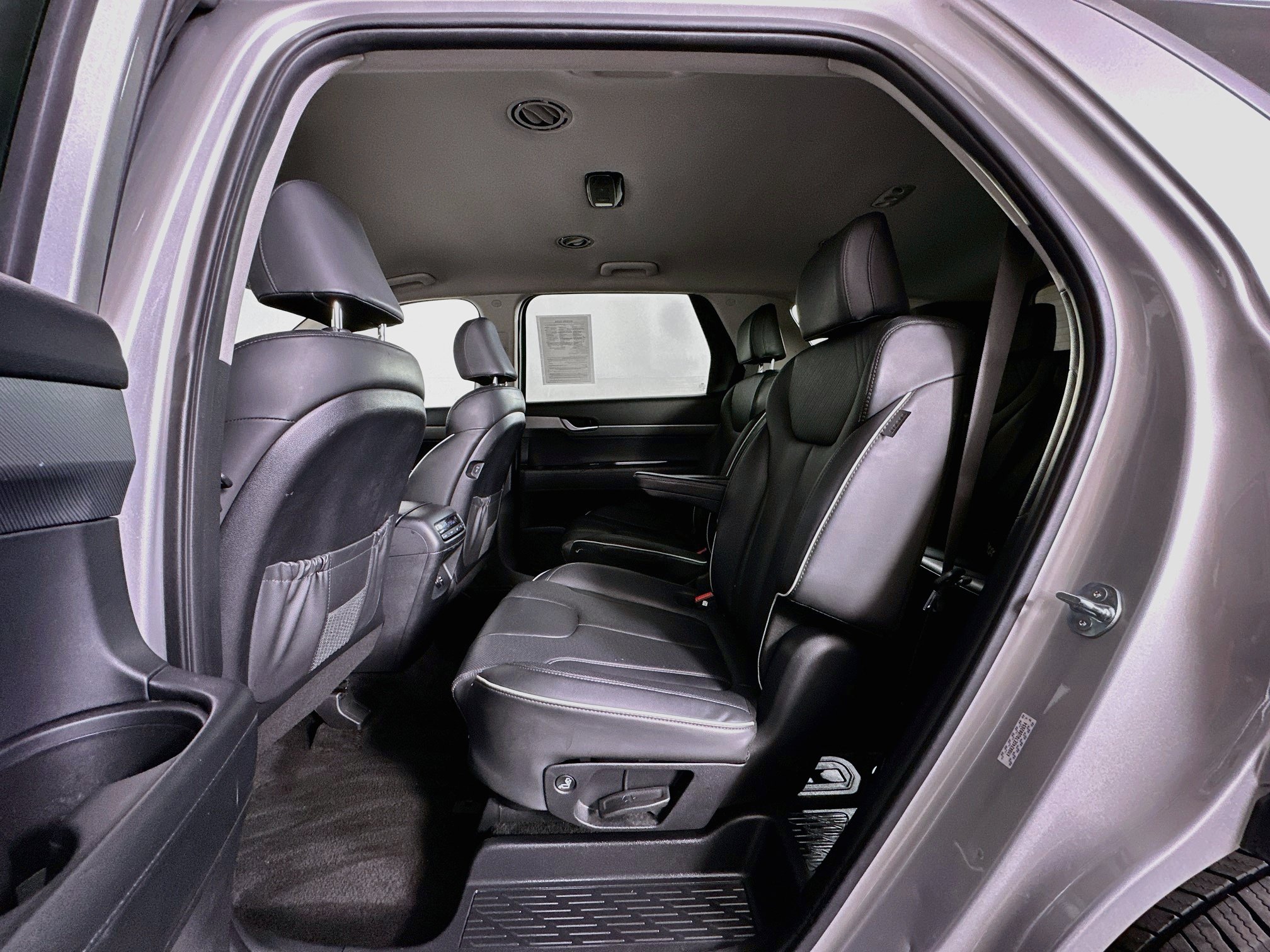 Used 2024 Hyundai Palisade SEL FWD image 29