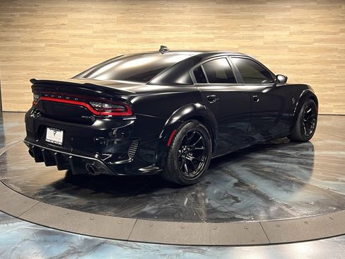 Used 2023 Dodge Charger SRT Hellcat w/ Harman/Kardon Audio Group image 19