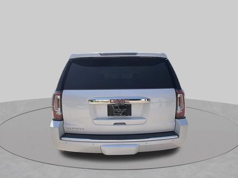 Used 2017 GMC Yukon Denali w/ Open Road Package AWD/4WD image 5