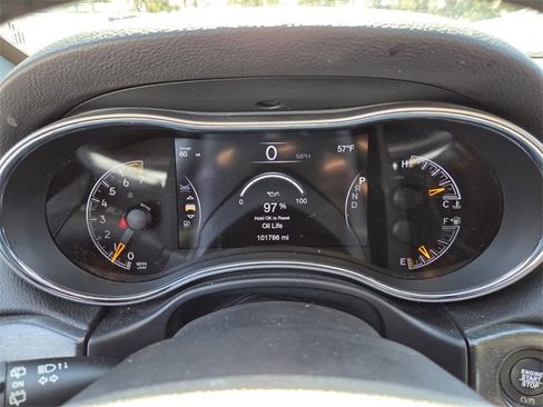 Certified 2018 Jeep Grand Cherokee Altitude image 28