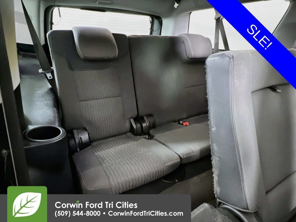 Used 2020 GMC Yukon XL SLE AWD/4WD image 17