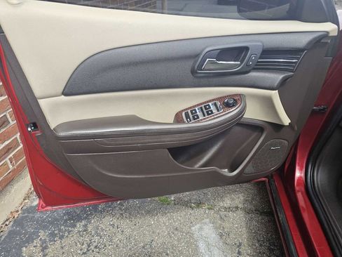 Used 2013 Chevrolet Malibu LT FWD image 18