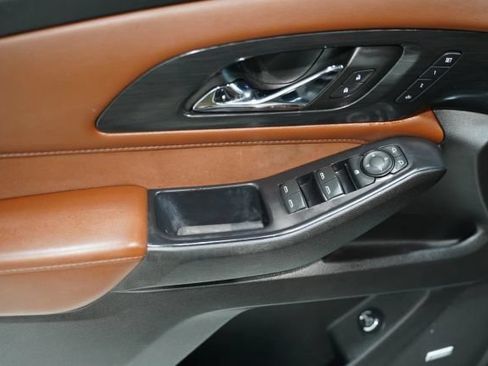 Used 2021 Chevrolet Traverse High Country w/ LPO, Floor Liner Package FWD image 18