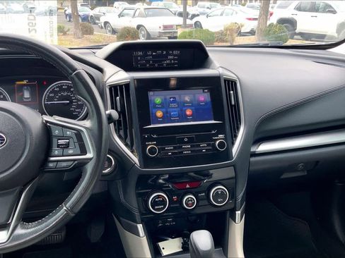 Used 2020 Subaru Forester Premium image 7