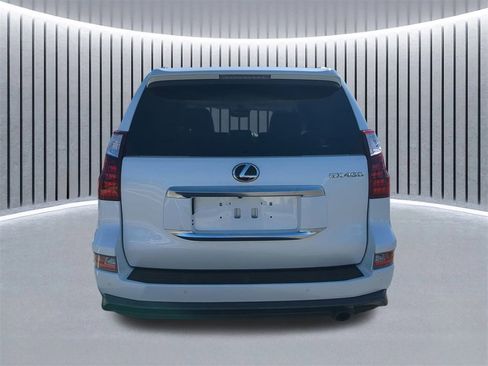 Used 2022 Lexus GX 460 Luxury image 6