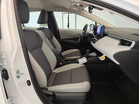 New 2026 Toyota Corolla LE w/ LE Premium Package FWD image 15