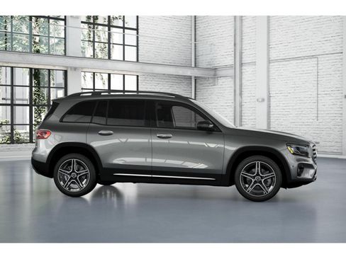 New 2026 Mercedes-Benz GLB 250 4MATIC image 15