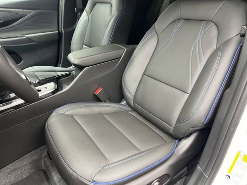 New 2026 Buick Envista Sport Touring w/ Convenience I Package image 8