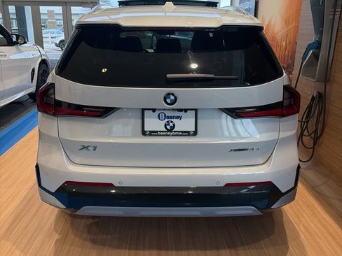 New 2026 BMW X1 xDrive28i w/ Technology Package image 6