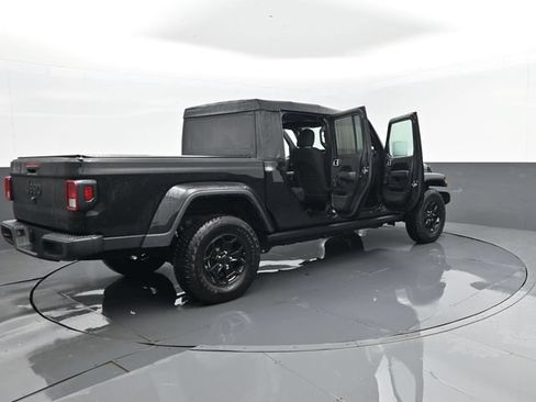 Used 2022 Jeep Gladiator Sport AWD/4WD image 27