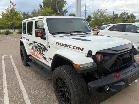 Used 2020 Jeep Wrangler Unlimited Rubicon w/ Dual Top Group AWD/4WD image 2