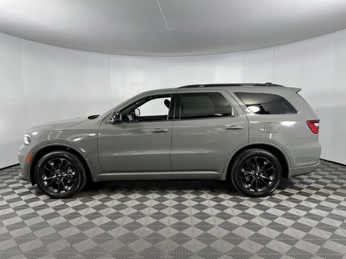 Used 2025 Dodge Durango GT w/ Blacktop Package image 10