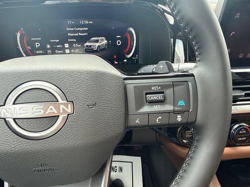 New 2026 Nissan Pathfinder Platinum w/ Accent Package AWD/4WD image 19
