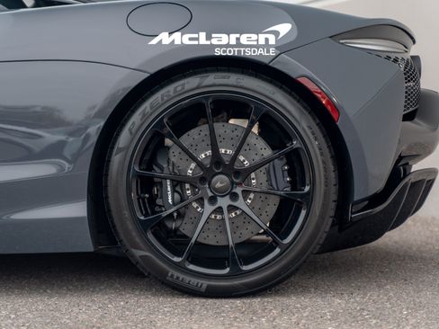 New 2026 McLaren Artura RWD image 28