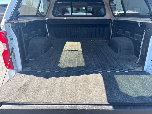 Used 2024 Chevrolet Silverado 1500 High Country w/ Technology Package AWD/4WD image 15