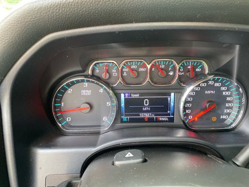 Used 2017 Chevrolet Silverado 1500 LT w/ All Star Edition AWD/4WD image 13
