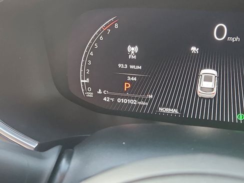 Certified 2025 Acura MDX SH-AWD w/ Advance Package image 22