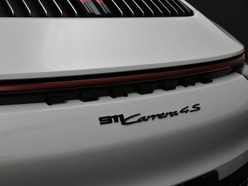 Certified 2020 Porsche 911 Carrera 4S AWD/4WD image 14