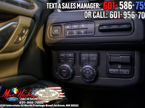 Used 2023 GMC Yukon Denali w/ Max Trailering Package image 23
