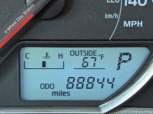 Used 2015 Toyota RAV4 XLE AWD/4WD image 6