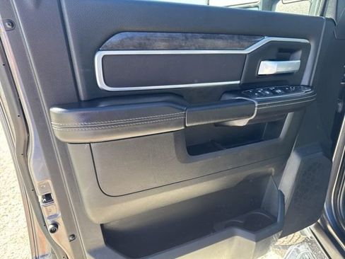 Used 2024 RAM 2500 Big Horn image 28