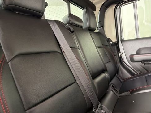 Used 2023 Jeep Gladiator Rubicon w/ Trailer Tow Package image 18