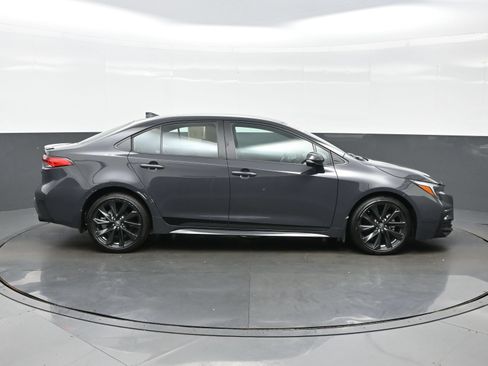 Used 2024 Toyota Corolla SE FWD image 7