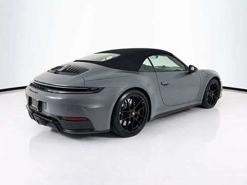 Certified 2025 Porsche 911 Carrera GTS RWD image 9