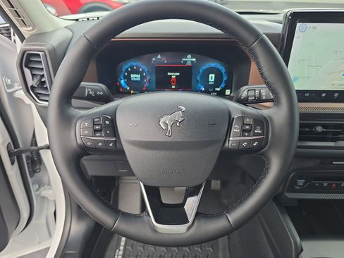 New 2025 Ford Bronco Sport Outer Banks w/ Outer Banks Tech Package+ AWD/4WD image 24