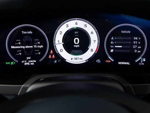 Certified 2026 Porsche 911 GTS image 23